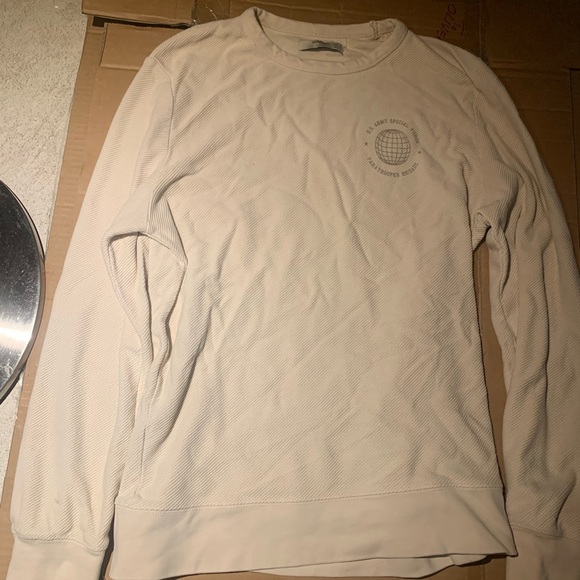 US men’s sweater - Picture 1 of 5